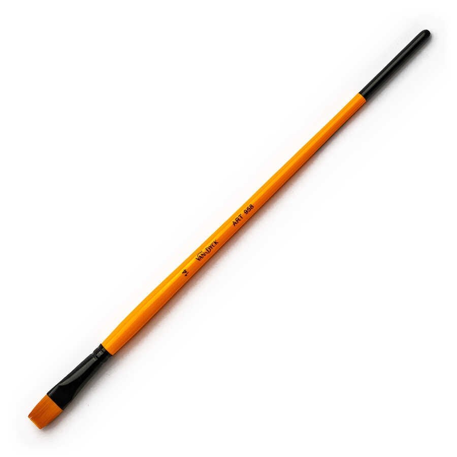 Van Dyck 958  Uzun Sap Sentetik Fırça No:14