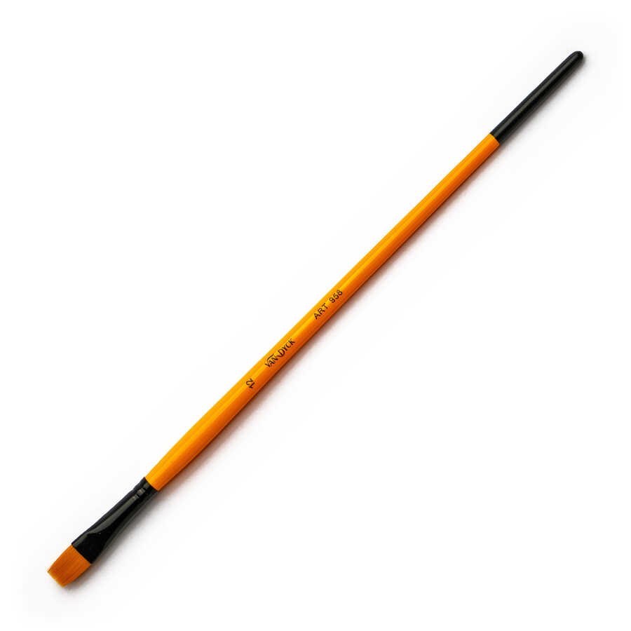 Van Dyck 958  Uzun Sap Sentetik Fırça No:12