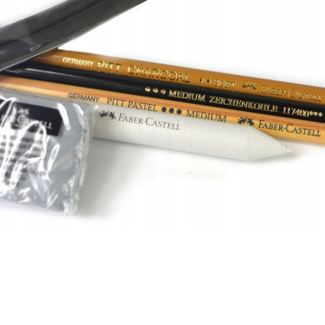 Faber Castell Pitt İşlenmiş Kömür Seti 24lü